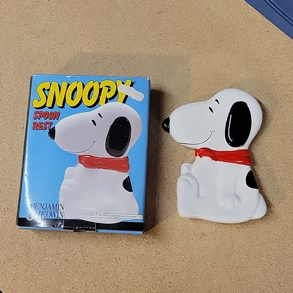 Snoopy Spoon Rest - Picture 3 of 5